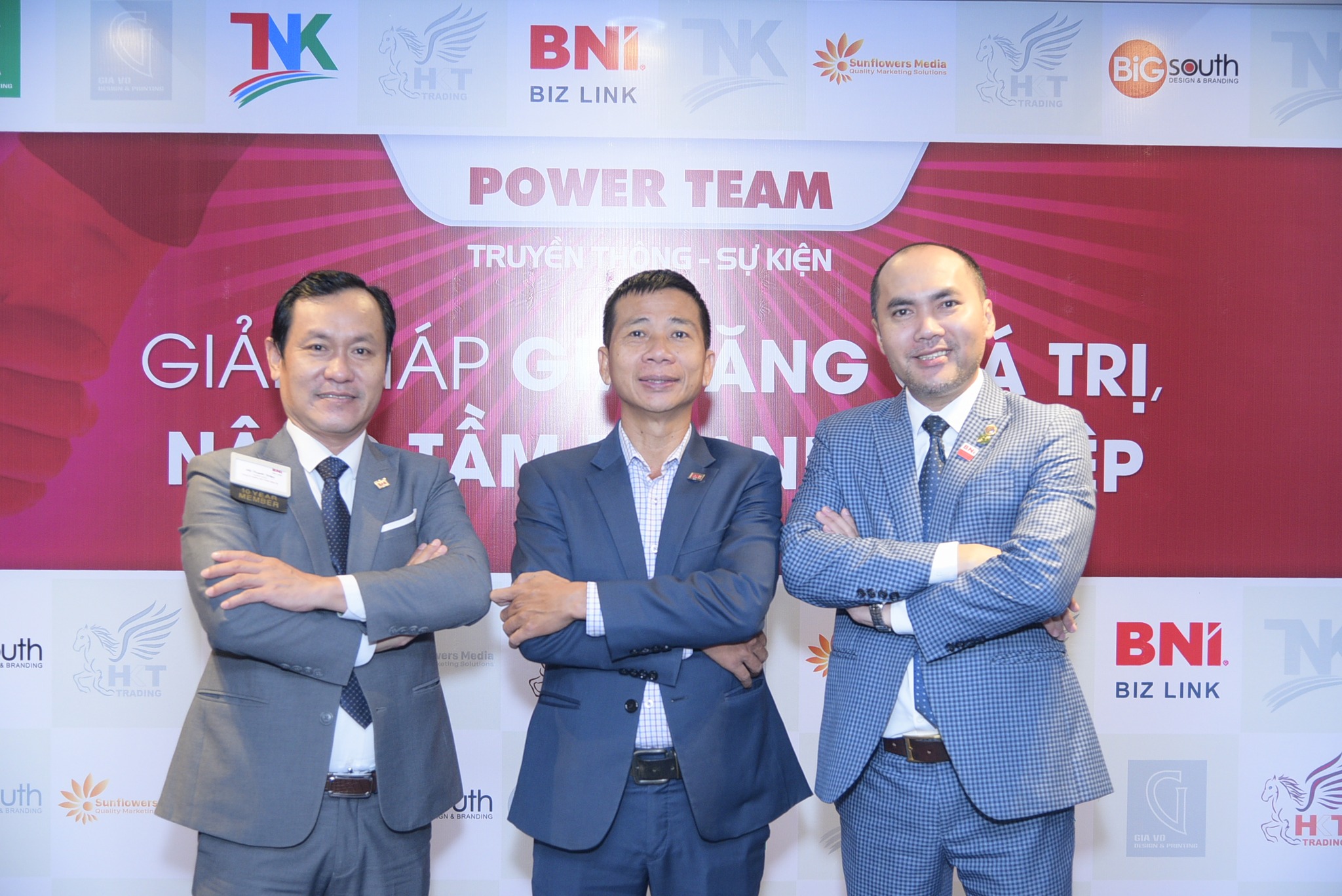 Kỷ niệm Sự Kiện Kinh Doanh ngày 15/11 2