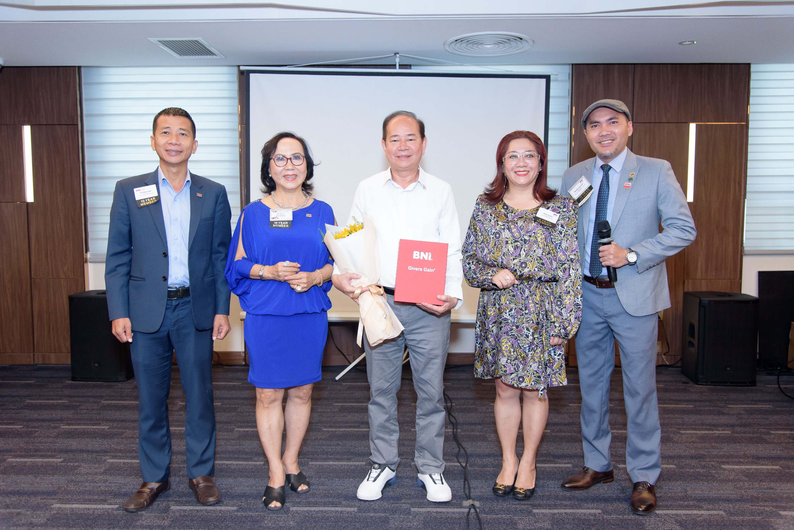 BNI kết nạp thành viên mới ngày 08/11 1